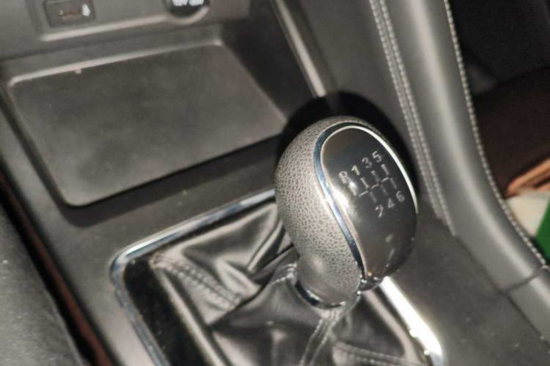 Used CHANGAN CS75 PLUS 2020 1.5T Manual Luxury Version Gear Lever