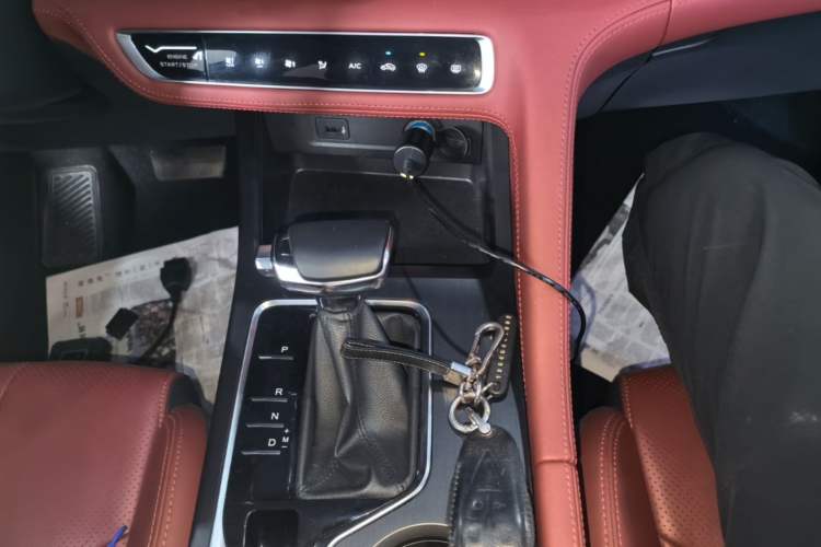 Used CHANGAN CS75 PLUS 2020 1.5T Automatic Luxury Version Gear Lever