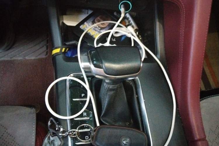 Used CHANGAN CS75 PLUS 2020 1.5T Automatic Luxury Version Gear Lever