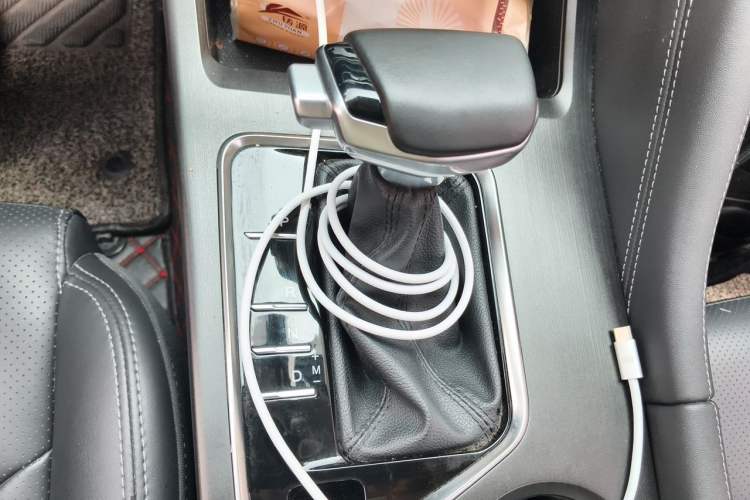 Used CHANGAN CS75 PLUS 2020 1.5T Automatic Luxury Version Gear Lever
