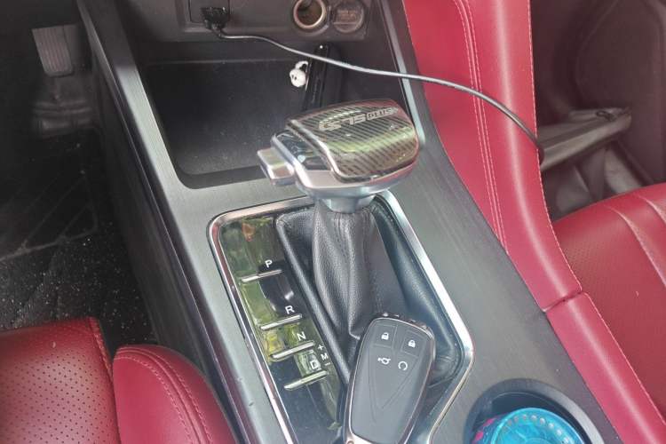Used CHANGAN CS75 PLUS 2020 1.5T Automatic Luxury Version Gear Lever