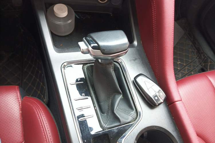 Used CHANGAN CS75 PLUS 2020 1.5T Automatic Luxury Version Gear Lever