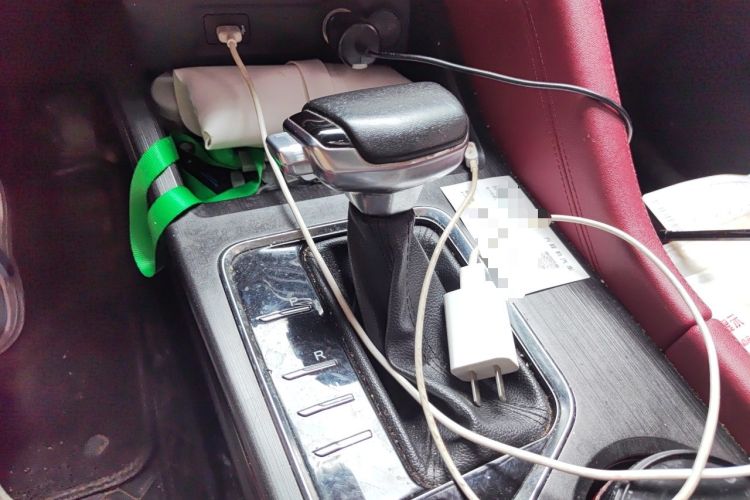 Used CHANGAN CS75 PLUS 2020 1.5T Automatic Luxury Version Gear Lever
