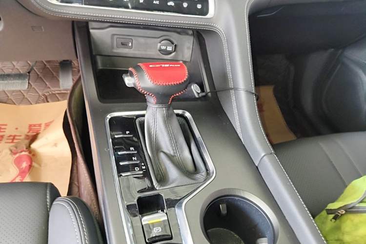 Used CHANGAN CS75 PLUS 2020 1.5T Automatic Luxury Version Gear Lever