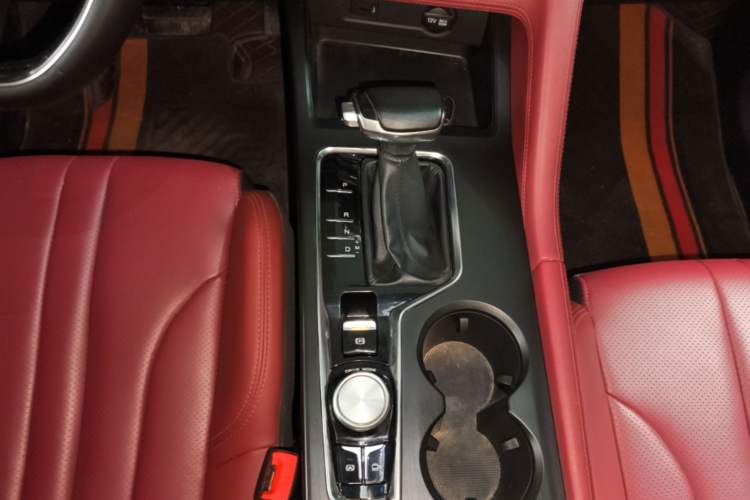 Used CHANGAN CS75 PLUS 2020 1.5T Automatic Prestige Edition Gear Lever