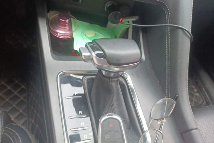 Used CHANGAN CS75 PLUS 2020 1.5T Automatic Luxury Version Gear Lever