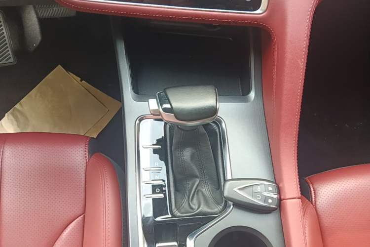 Used CHANGAN CS75 PLUS 2020 1.5T Automatic Luxury Version Gear Lever