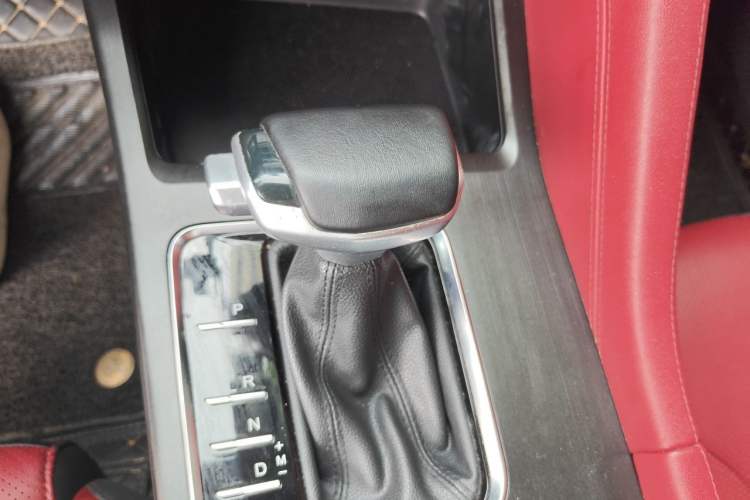 Used CHANGAN CS75 PLUS 2020 1.5T Automatic Luxury Version Gear Lever