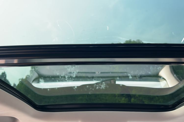 Used CHANGAN CS75 PLUS 2020 1.5T Automatic Luxury Version Headliner