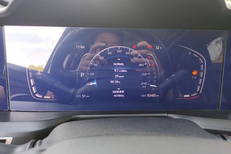 Used CHANGAN CS75 PLUS 2020 1.5T Automatic Luxury Version Instrument Cluster