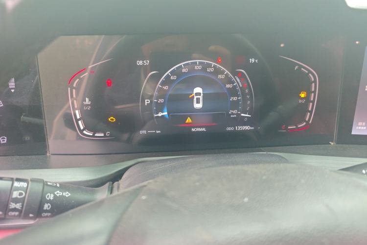 Used CHANGAN CS75 PLUS 2020 1.5T Automatic Luxury Version Instrument Cluster