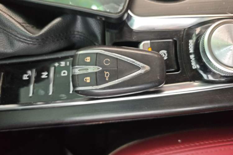 Used CHANGAN CS75 PLUS 2020 1.5T Automatic Prestige Edition Interior 1