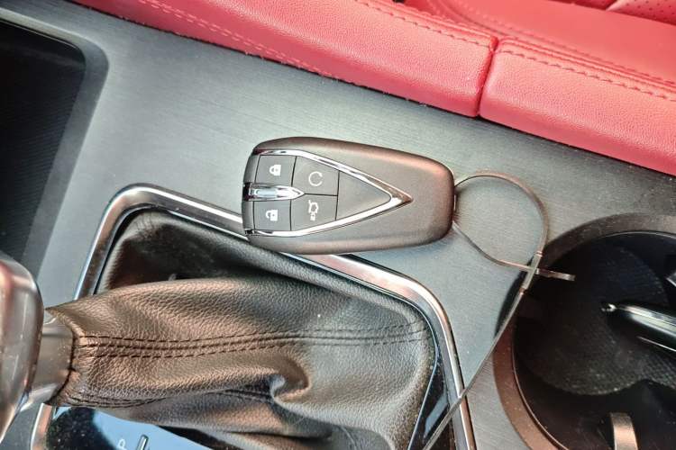 Used CHANGAN CS75 PLUS 2020 1.5T Automatic Prestige Edition Interior 1