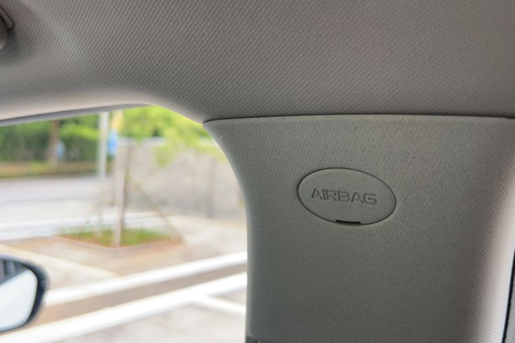 Used CHANGAN CS75 PLUS 2020 1.5T Automatic Luxury Version Interior 11
