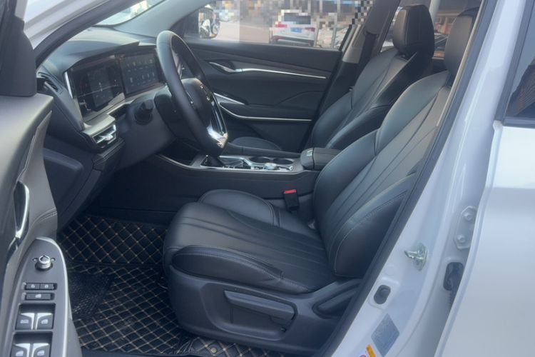 Used CHANGAN CS75 PLUS 2020 1.5T Automatic Elite Edition Interior 2
