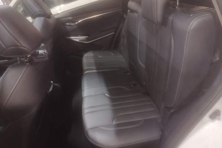 Used CHANGAN CS75 PLUS 2020 1.5T Automatic Luxury Version Interior 4