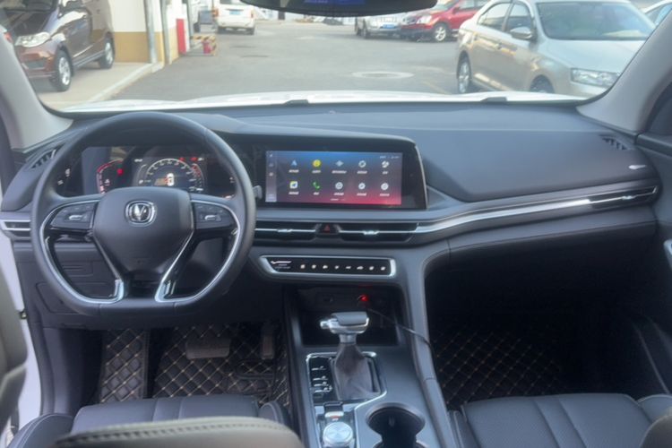 Used CHANGAN CS75 PLUS 2020 1.5T Automatic Elite Edition Interior 7