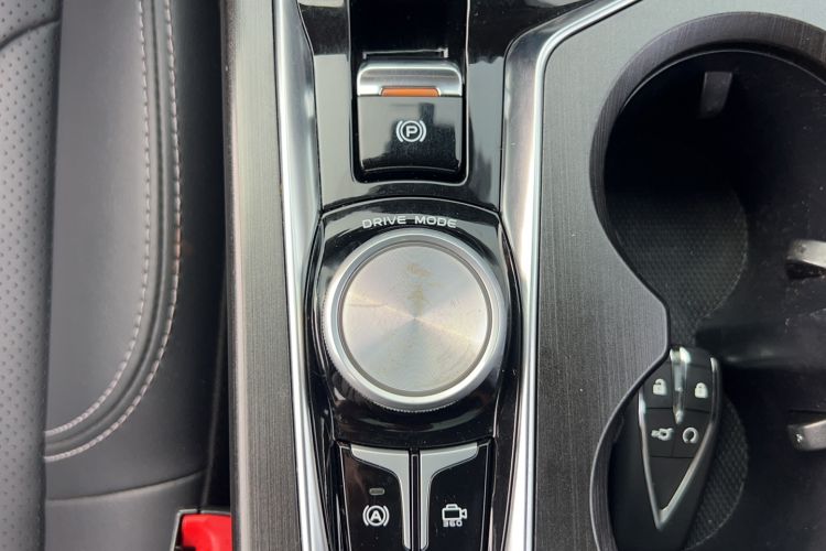 Used CHANGAN CS75 PLUS 2020 1.5T Automatic Luxury Version Interior 8