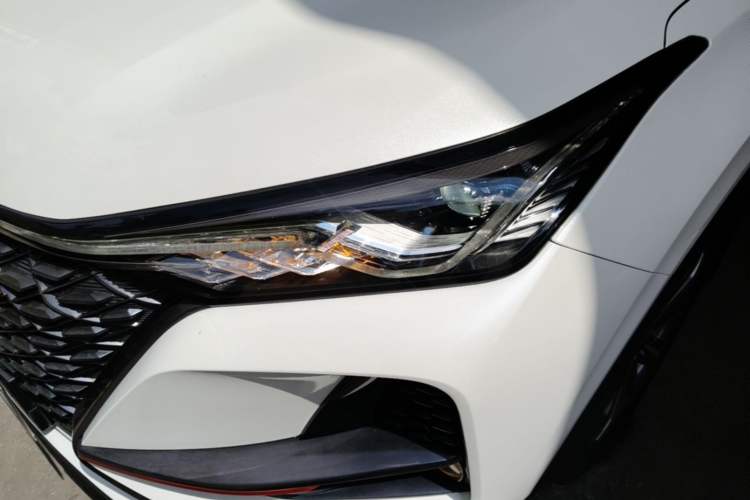 Used CHANGAN CS75 PLUS 2020 2.0T Automatic Pilot Version Left Front Headlight