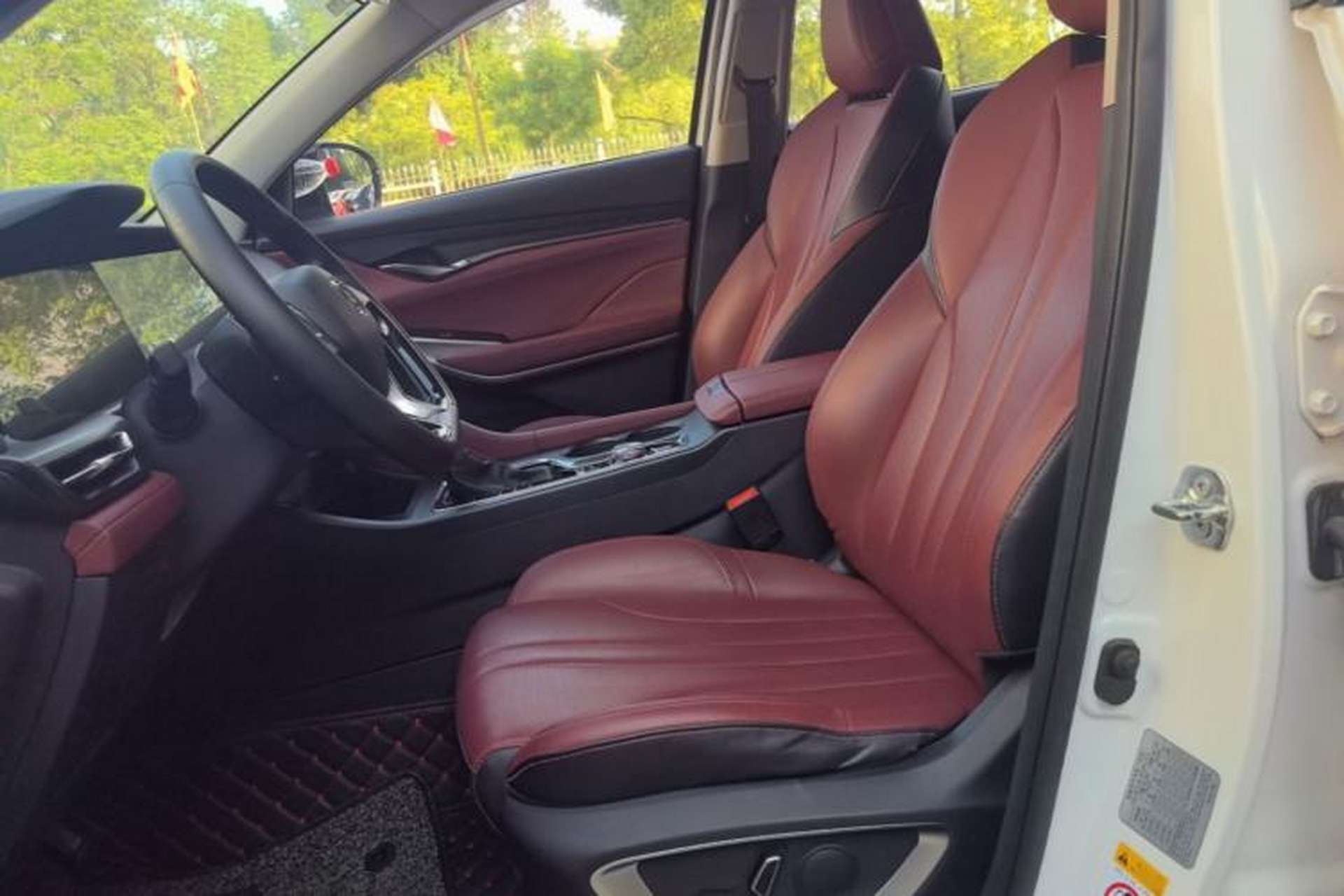 Used CHANGAN CS75 PLUS 2020 1.5T Automatic Luxury Version Left Front Seat