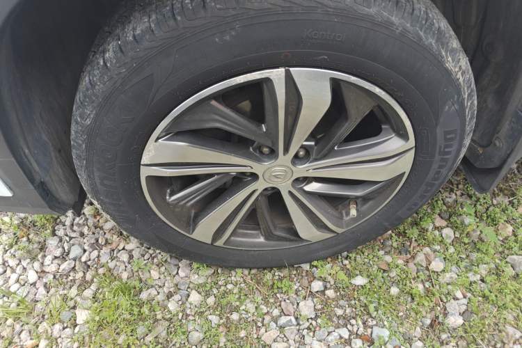 Used CHANGAN CS75 PLUS 2020 1.5T Automatic Luxury Version Left Front Wheel Hub