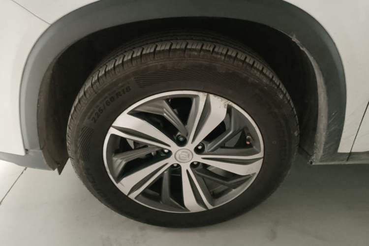 Used CHANGAN CS75 PLUS 2020 1.5T Automatic Prestige Edition Left Front Wheel Hub