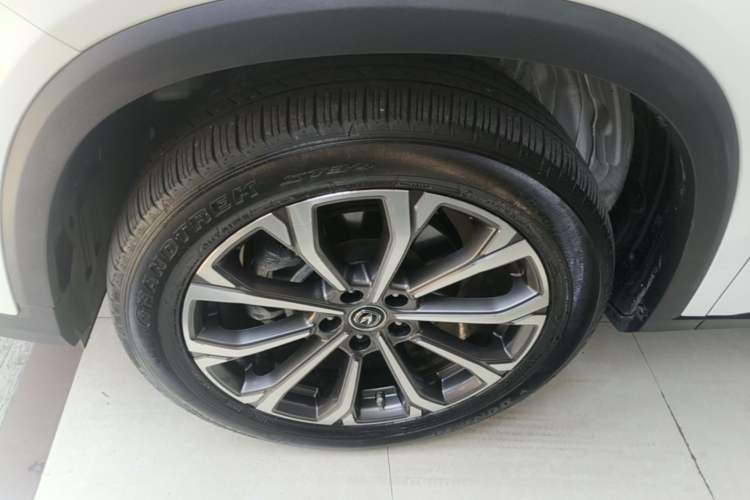 Used CHANGAN CS75 PLUS 2020 2.0T Automatic Flagship Edition Left Front Wheel Hub