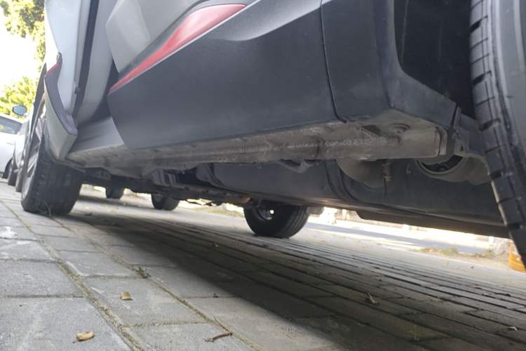 Used CHANGAN CS75 PLUS 2020 1.5T Automatic Luxury Version Left Side Sill