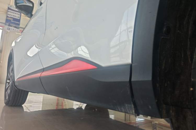 Used CHANGAN CS75 PLUS 2020 2.0T Automatic Pilot Version Left Side Sill