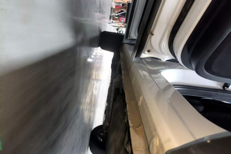 Used CHANGAN CS75 PLUS 2020 1.5T Automatic Luxury Version Left Side Sill