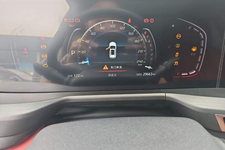 Used CHANGAN CS75 PLUS 2020 1.5T Automatic Luxury Version Odometer Close Up
