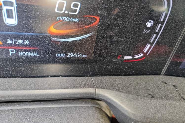 Used CHANGAN CS75 PLUS 2020 1.5T Automatic Luxury Version Odometer Close Up