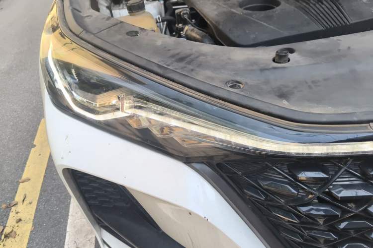 Used CHANGAN CS75 PLUS 2020 2.0T Automatic Pilot Version Right Front Headlight
