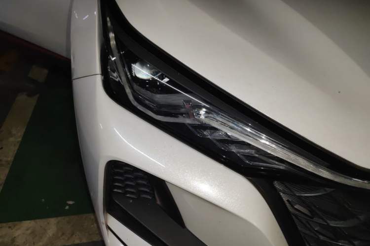 Used CHANGAN CS75 PLUS 2020 1.5T Automatic Luxury Version Right Front Headlight