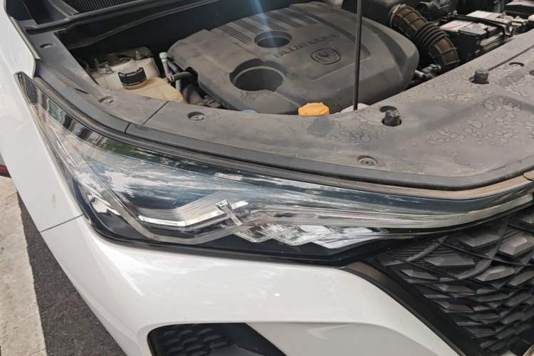 Used CHANGAN CS75 PLUS 2020 1.5T Automatic Luxury Version Right Front Headlight