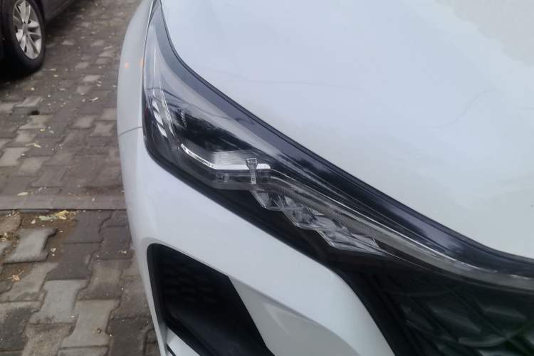 Used CHANGAN CS75 PLUS 2020 2.0T Automatic Flagship Edition Right Front Headlight