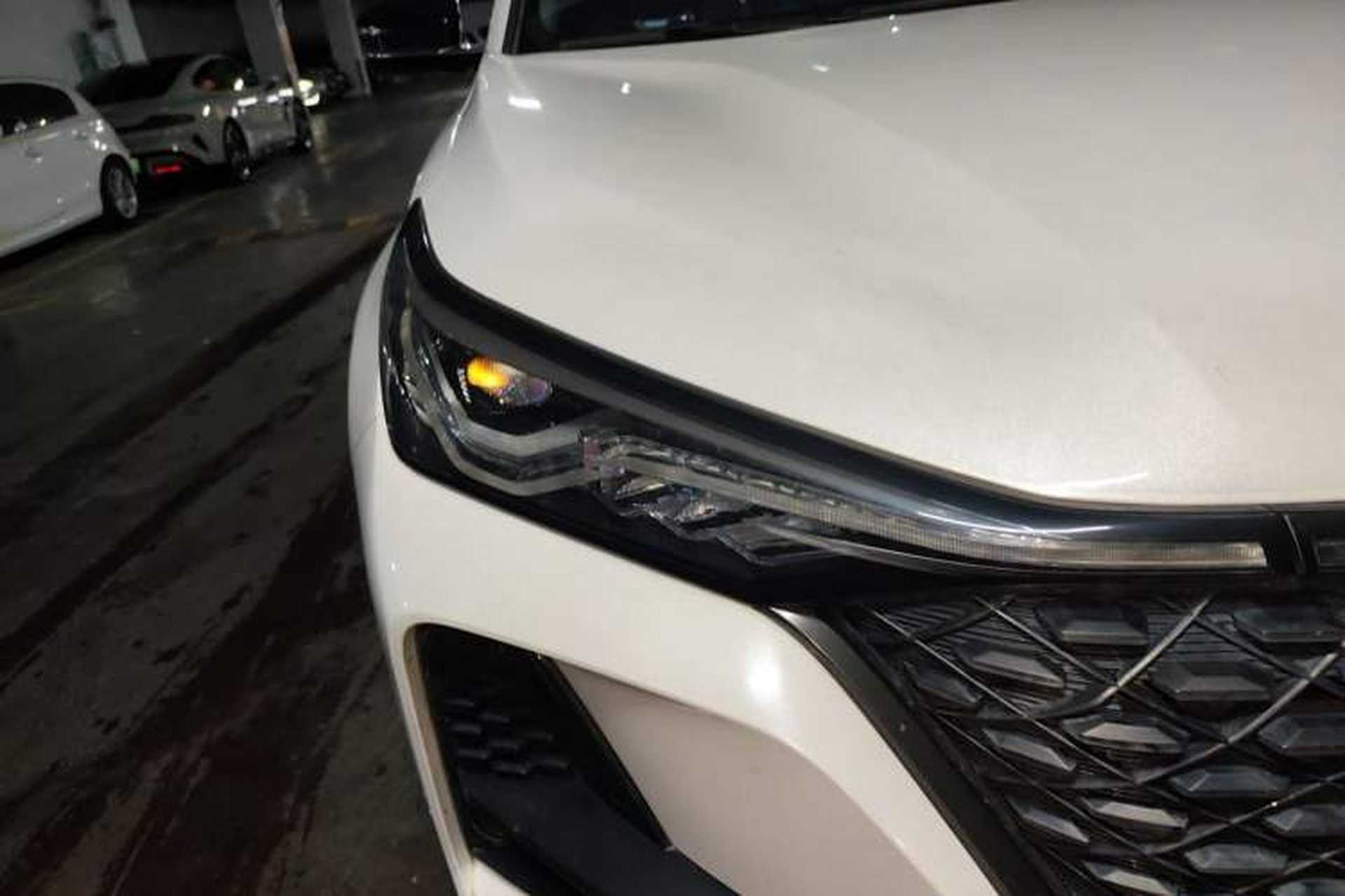 Used CHANGAN CS75 PLUS 2020 2.0T Automatic Flagship Edition Right Front Headlight