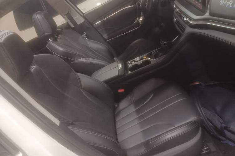 Used CHANGAN CS75 PLUS 2020 1.5T Automatic Luxury Version Right Front Seat