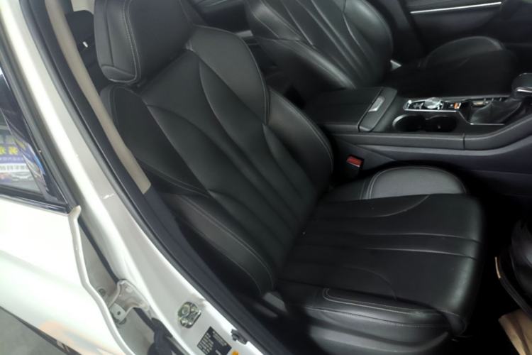 Used CHANGAN CS75 PLUS 2020 1.5T Automatic Luxury Version Right Front Seat