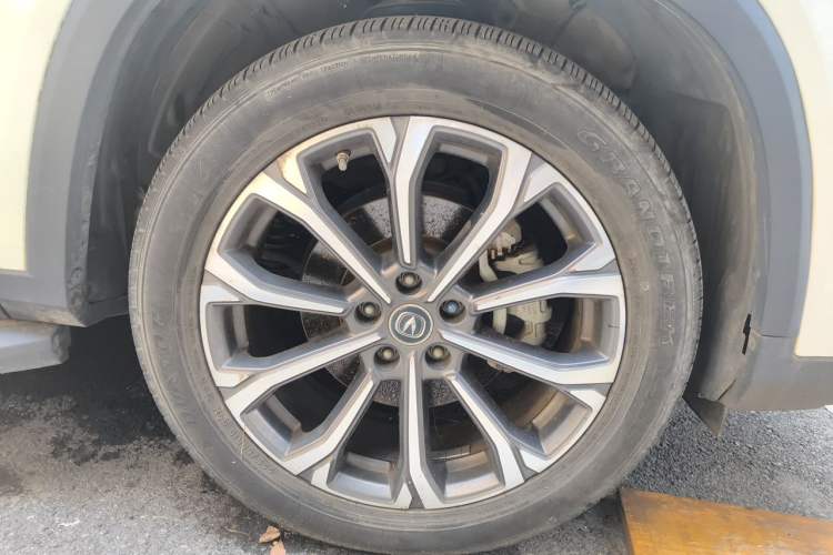 Used CHANGAN CS75 PLUS 2020 2.0T Automatic Pilot Version Right Front Wheel Hub