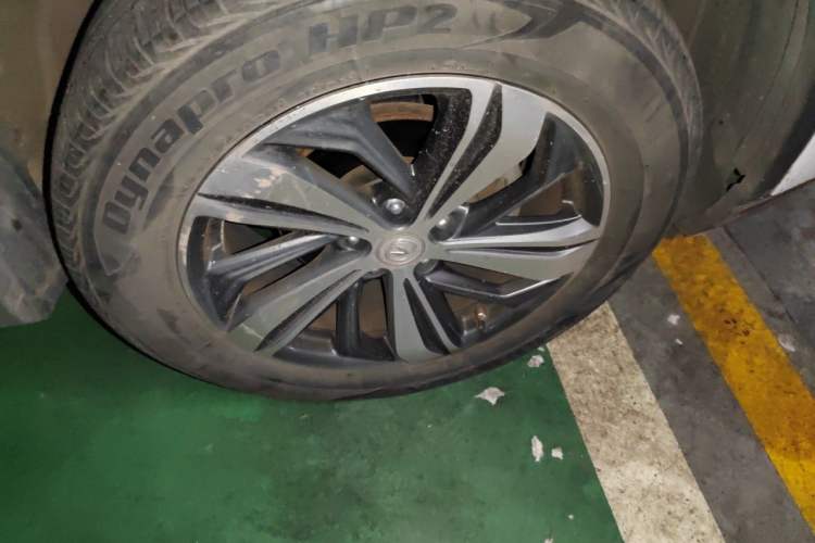 Used CHANGAN CS75 PLUS 2020 1.5T Automatic Luxury Version Right Front Wheel Hub