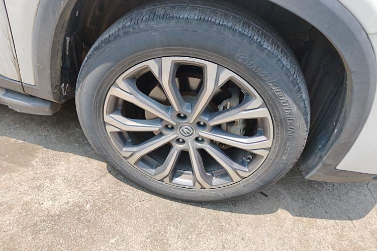Used CHANGAN CS75 PLUS 2020 2.0T Automatic Pilot Version Right Front Wheel Hub