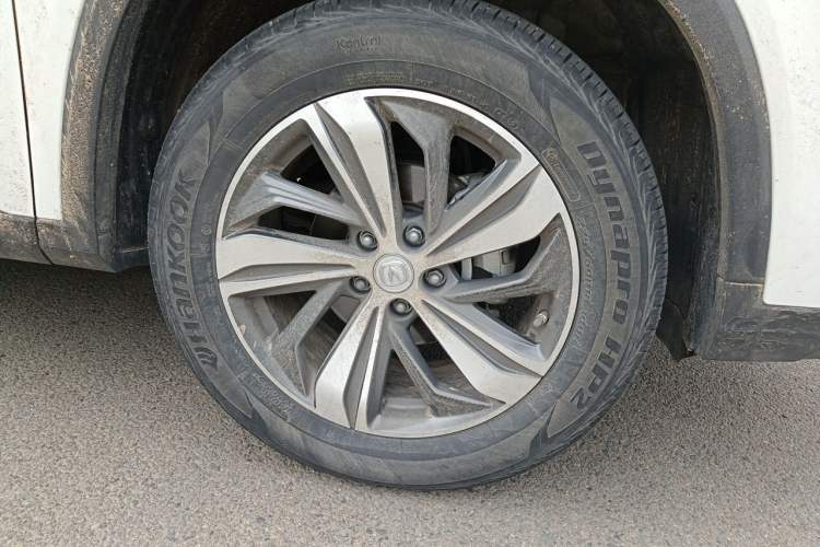 Used CHANGAN CS75 PLUS 2020 1.5T Automatic Luxury Version Right Front Wheel Hub
