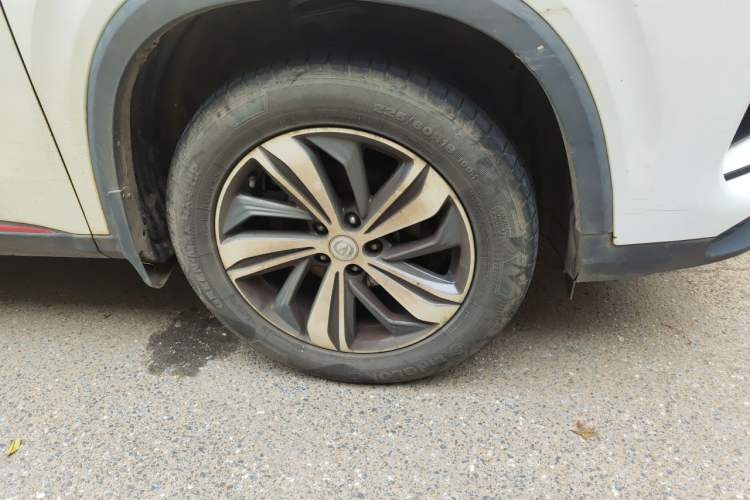 Used CHANGAN CS75 PLUS 2020 1.5T Automatic Prestige Edition Right Front Wheel Hub
