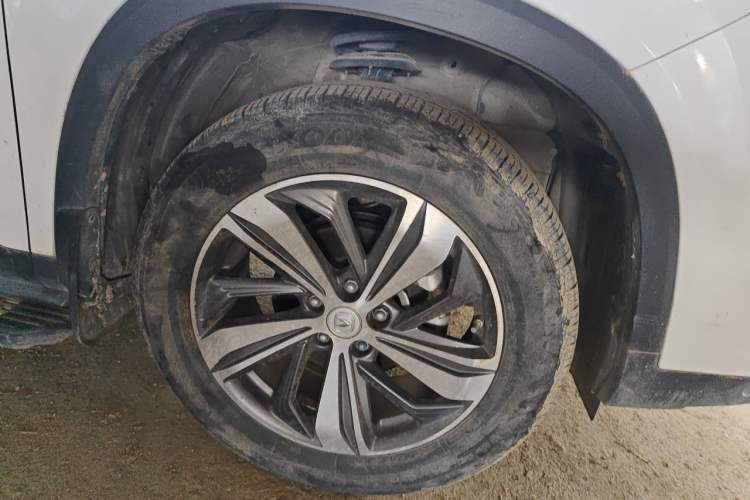 Used CHANGAN CS75 PLUS 2020 1.5T Automatic Luxury Version Right Front Wheel Hub