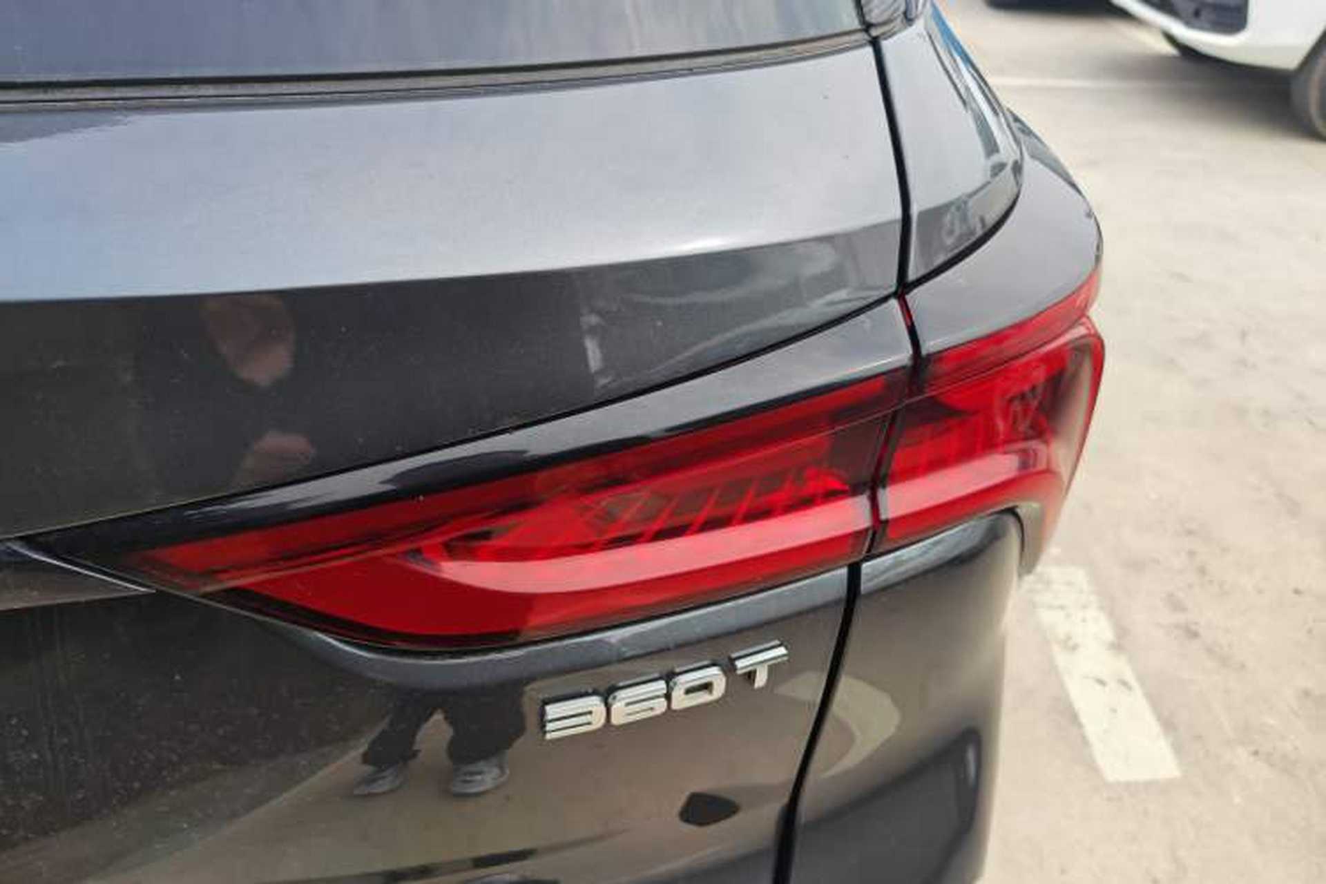 Used CHANGAN CS75 PLUS 2020 2.0T Automatic Flagship Edition Right Rear Taillight