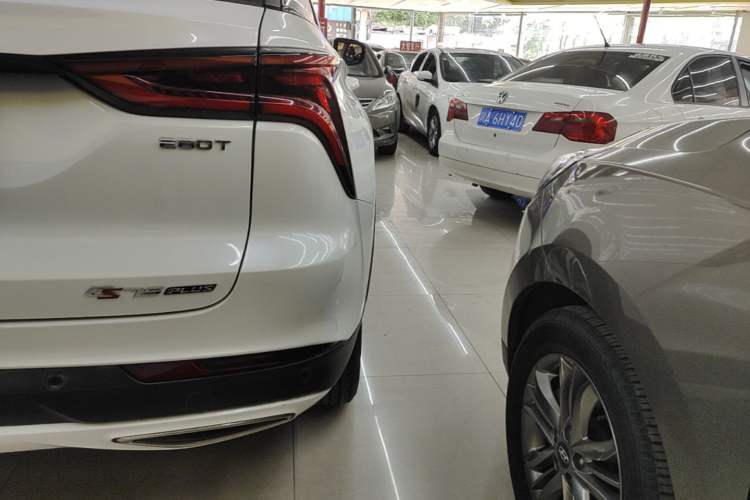 Used CHANGAN CS75 PLUS 2020 1.5T Automatic Luxury Version Right Rear Taillight