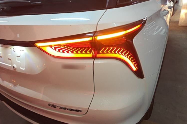 Used CHANGAN CS75 PLUS 2020 1.5T Automatic Prestige Edition Right Rear Taillight