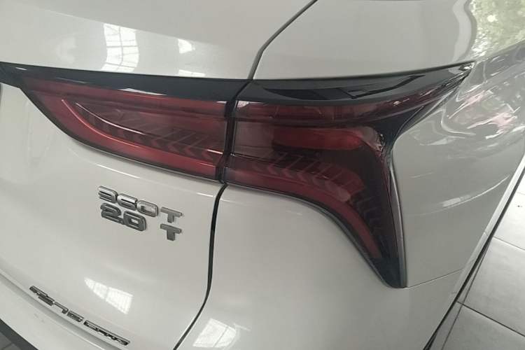 Used CHANGAN CS75 PLUS 2020 2.0T Automatic Pilot Version Right Rear Taillight