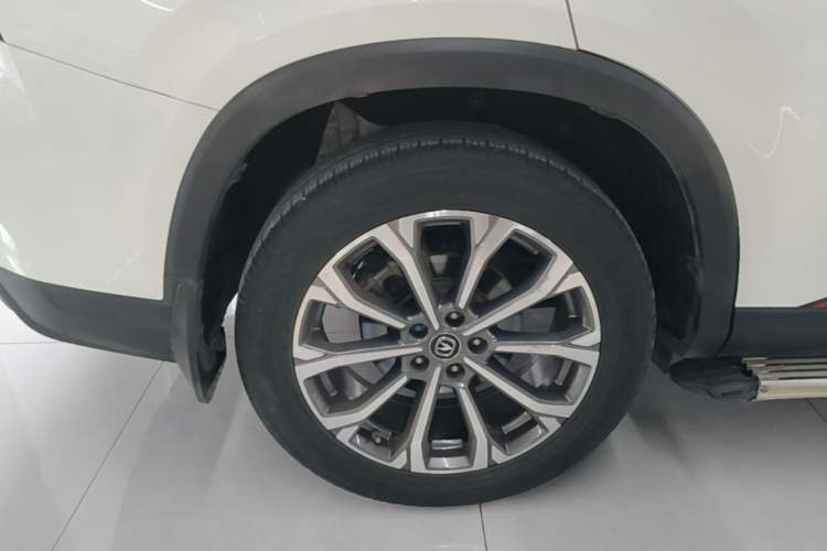 Used CHANGAN CS75 PLUS 2020 2.0T Automatic Pilot Version Right Rear Wheel Hub
